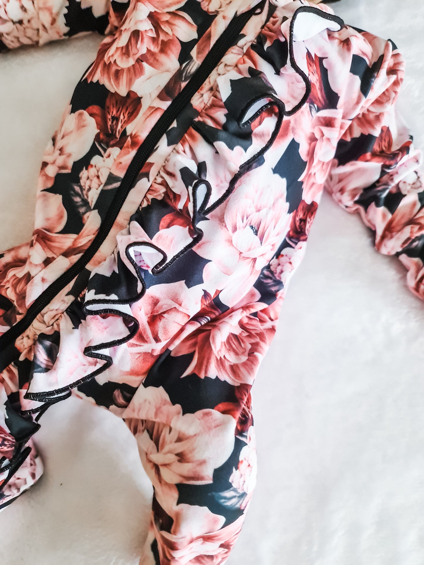 Frilly Zippy Grow- Black and Pink Peonies