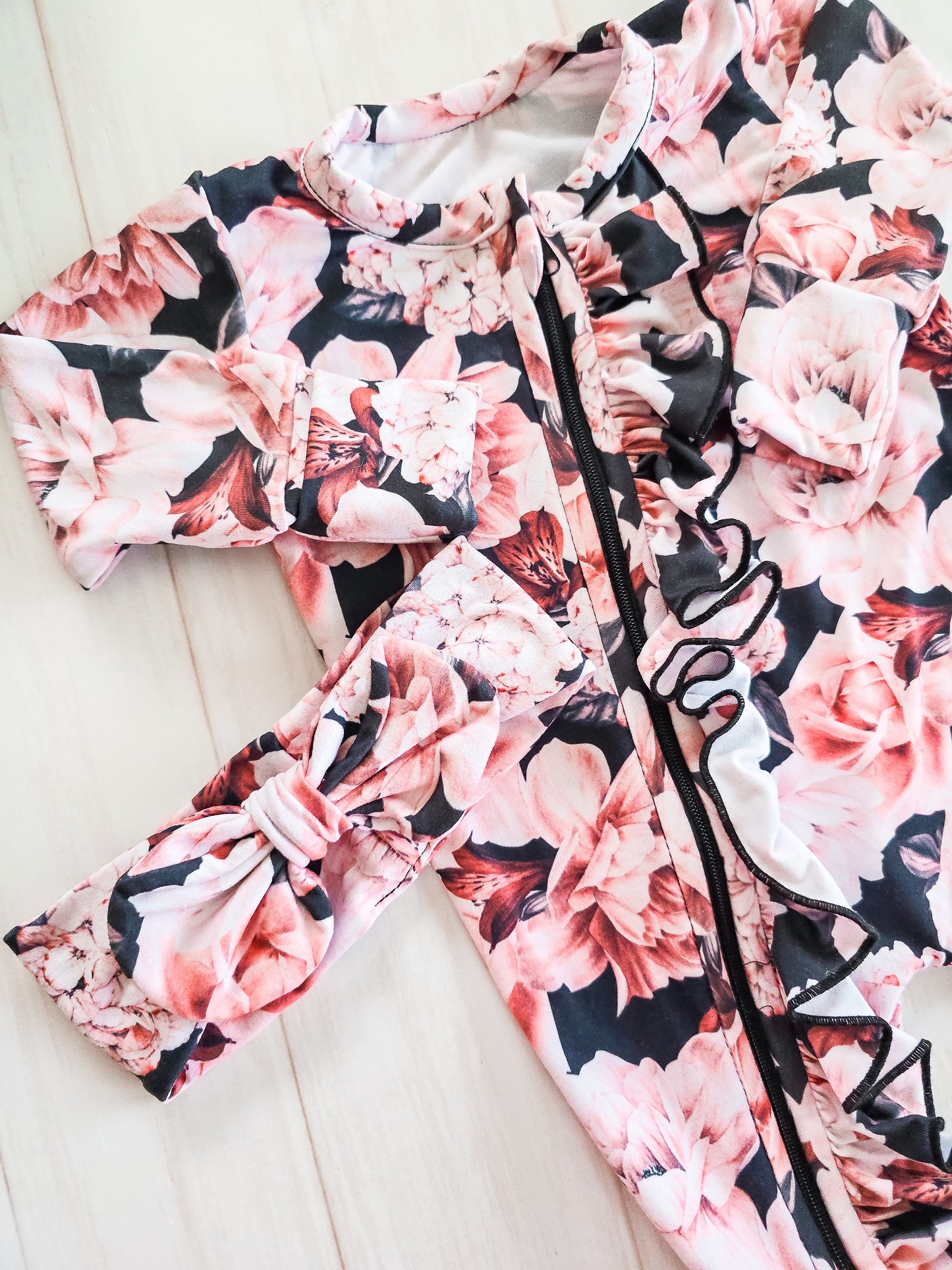 Frilly Zippy Grow- Black and Pink Peonies