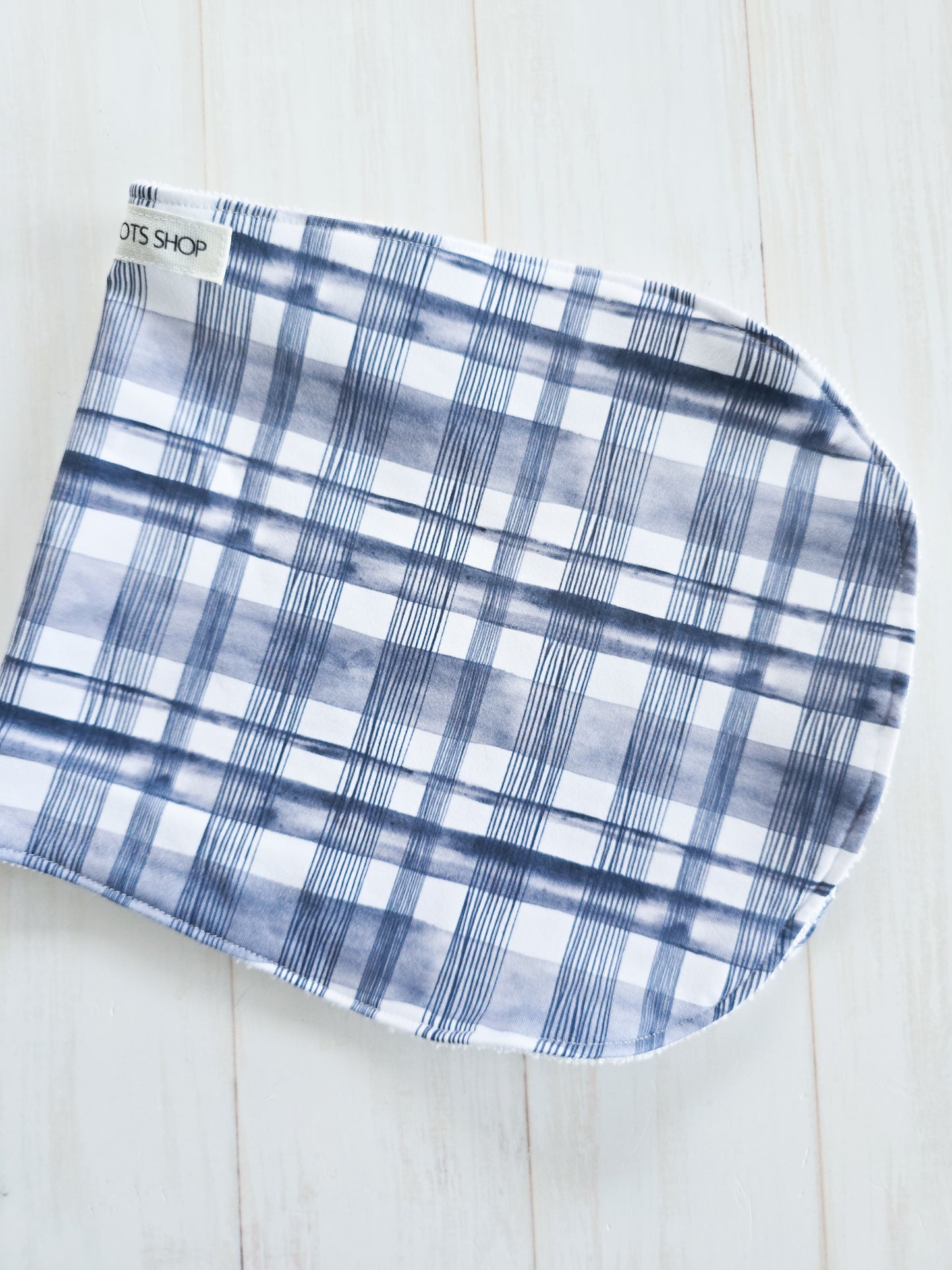 Burp Cloth- Checkered Navy