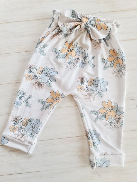 Kitty Bow Pants- Garden Blooms