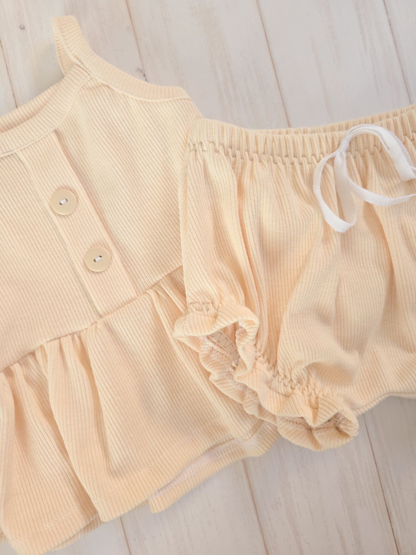 Frilly Bummies- Cream Rib