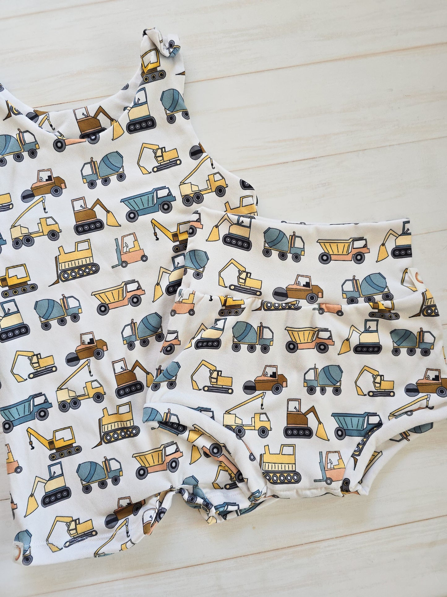 Summer Ronper- Construction Vehicles