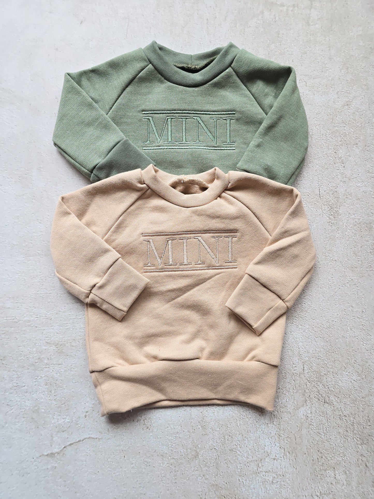 MINI Embroidery sweater (Stone/Ivy)