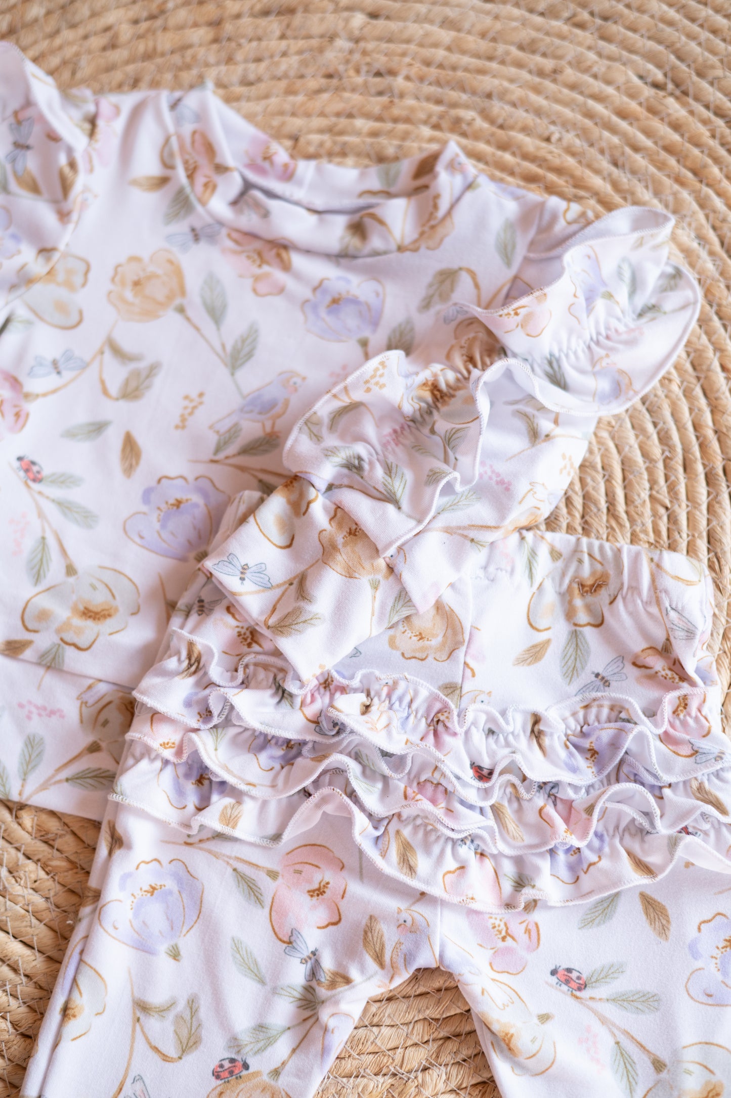 Frilly sleeve and leggings set- Dara