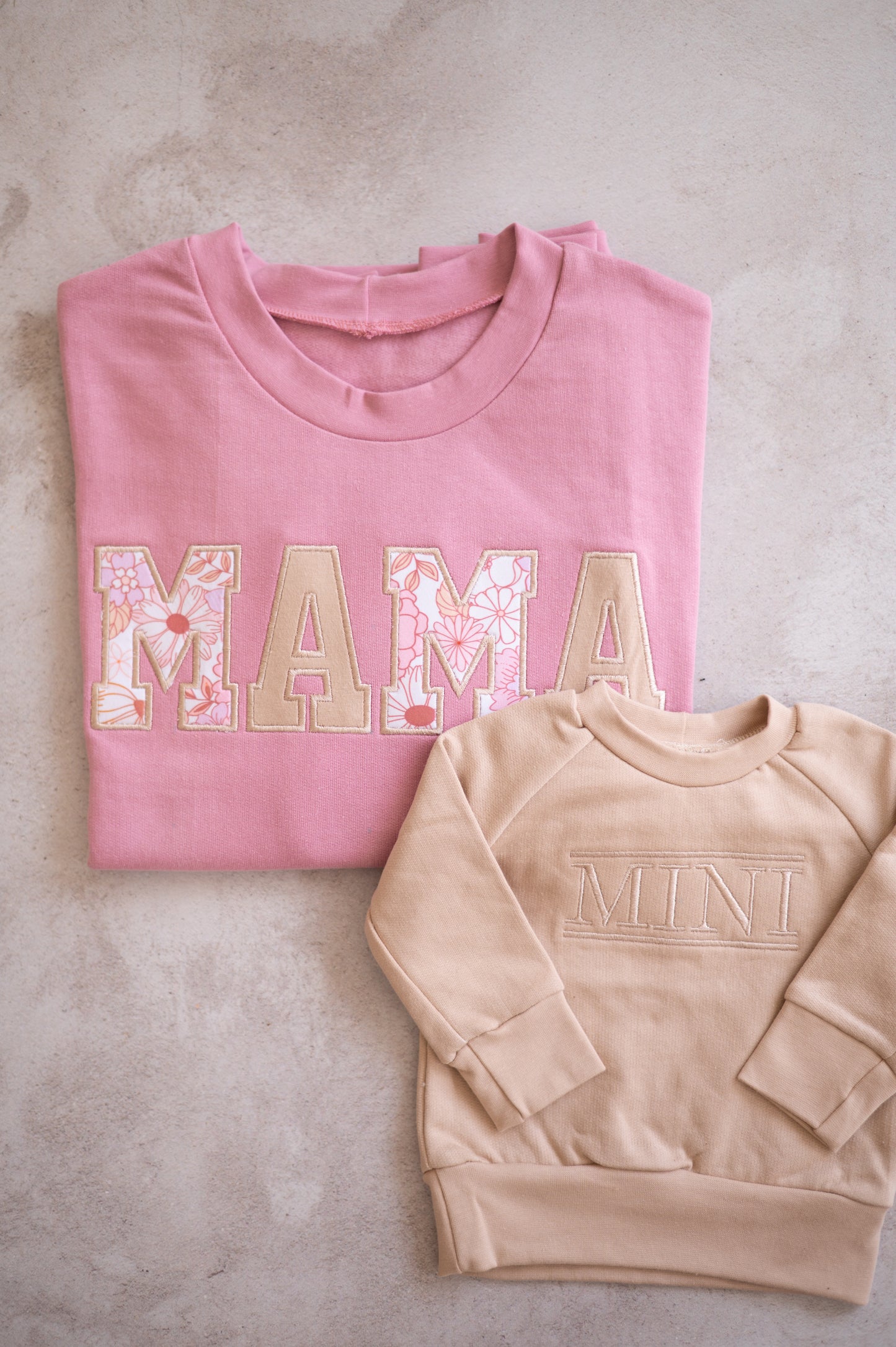 MAMA/MAMMA Applique Sweatshirt(Pink/Ivy/Other)