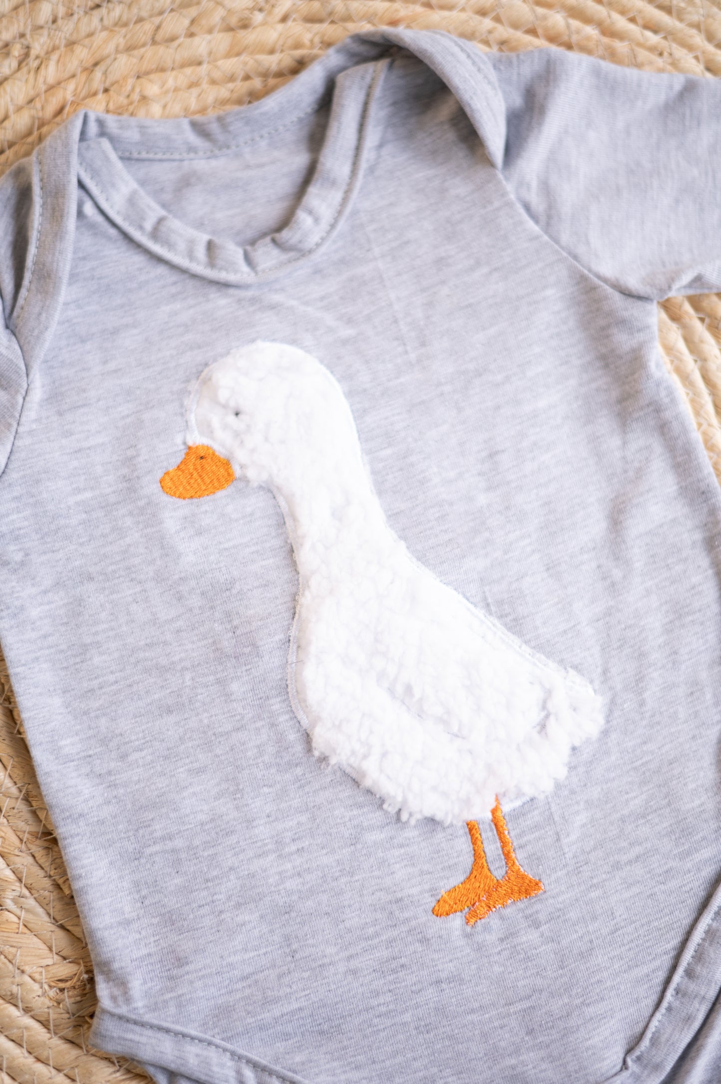 Goose Applique bodysuit/shirt