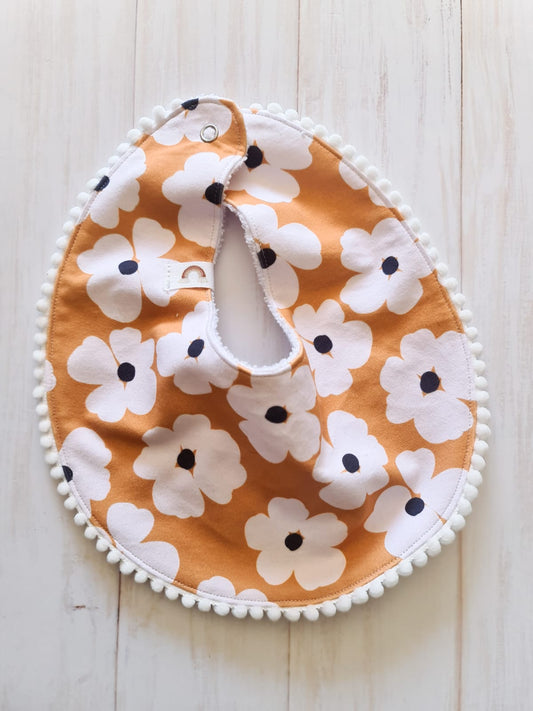 Girls Round Bib- Retro Daisies