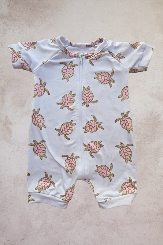 Short Zippy- Pink Sea Turtle