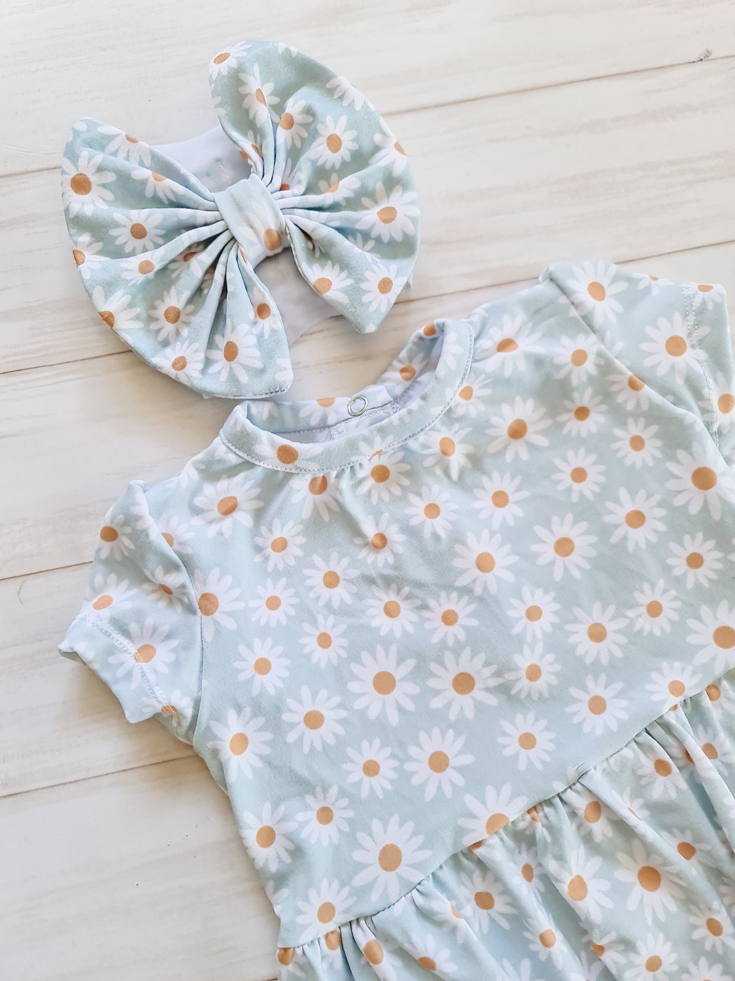 Peter Pan Romper- Sage and White Daisies