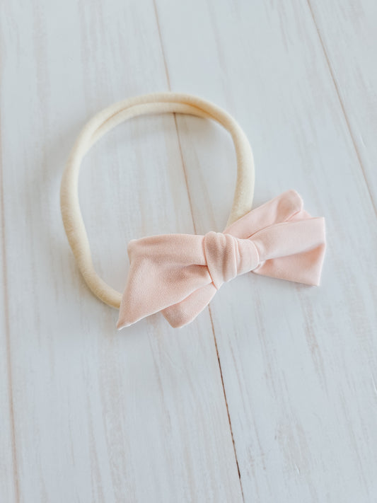 Sailor Bow- Peach