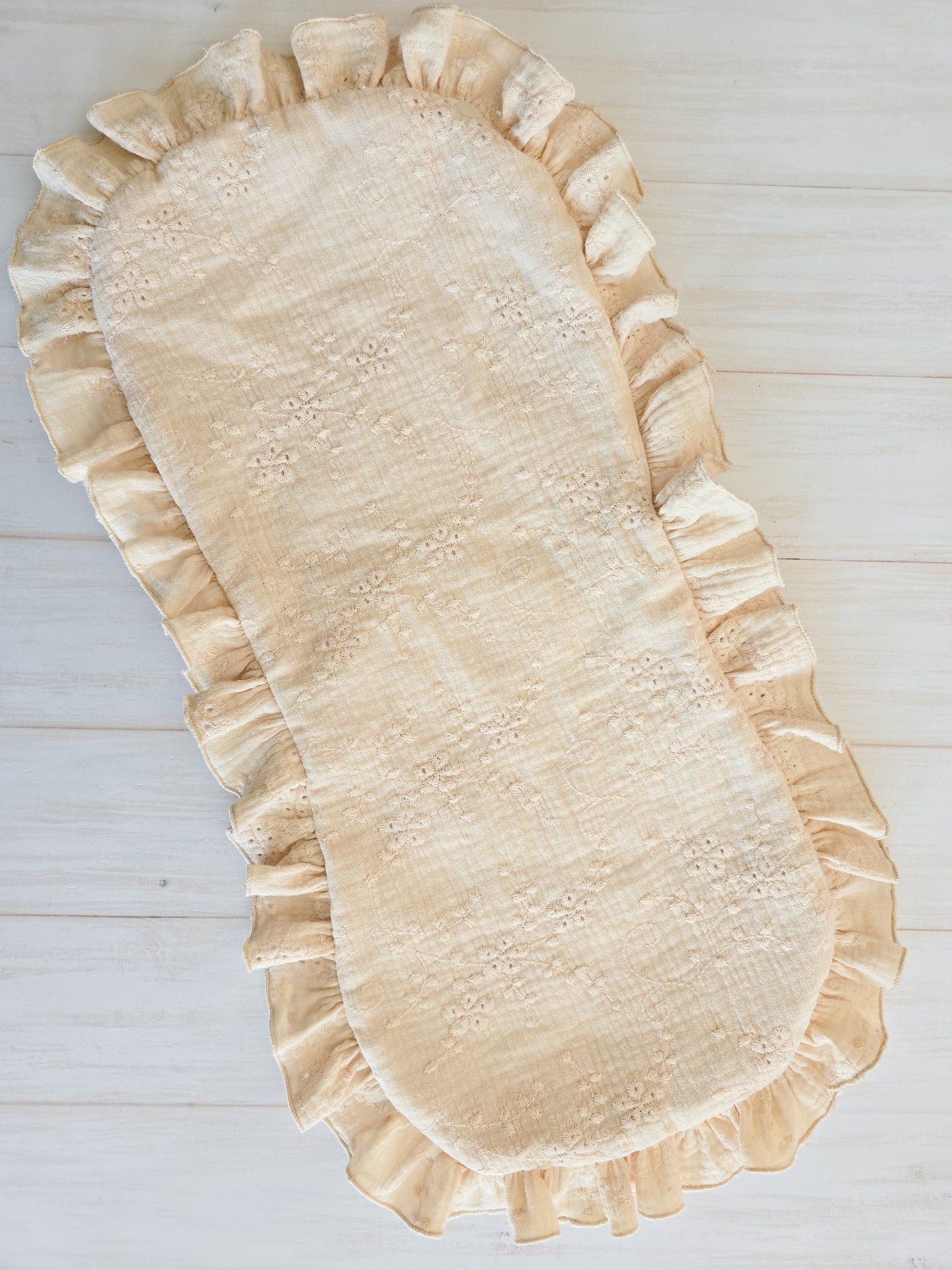 Burp Cloth-Cream Anglaise