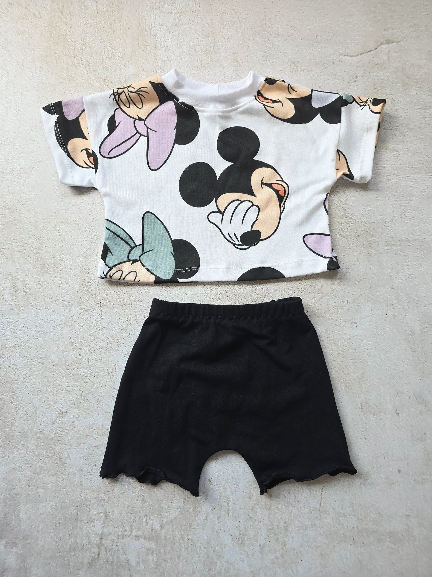 Lounge set- Mini Mouse with Bow applique bummie