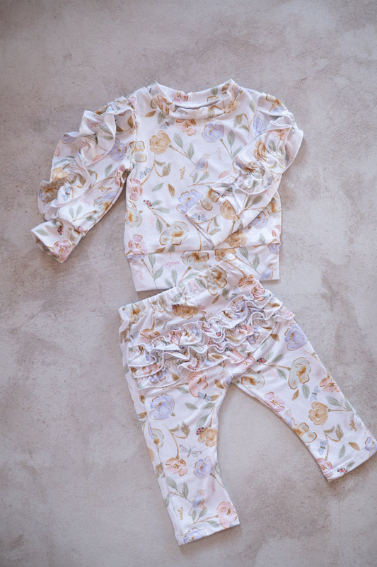 Frilly sleeve and leggings set- Dara
