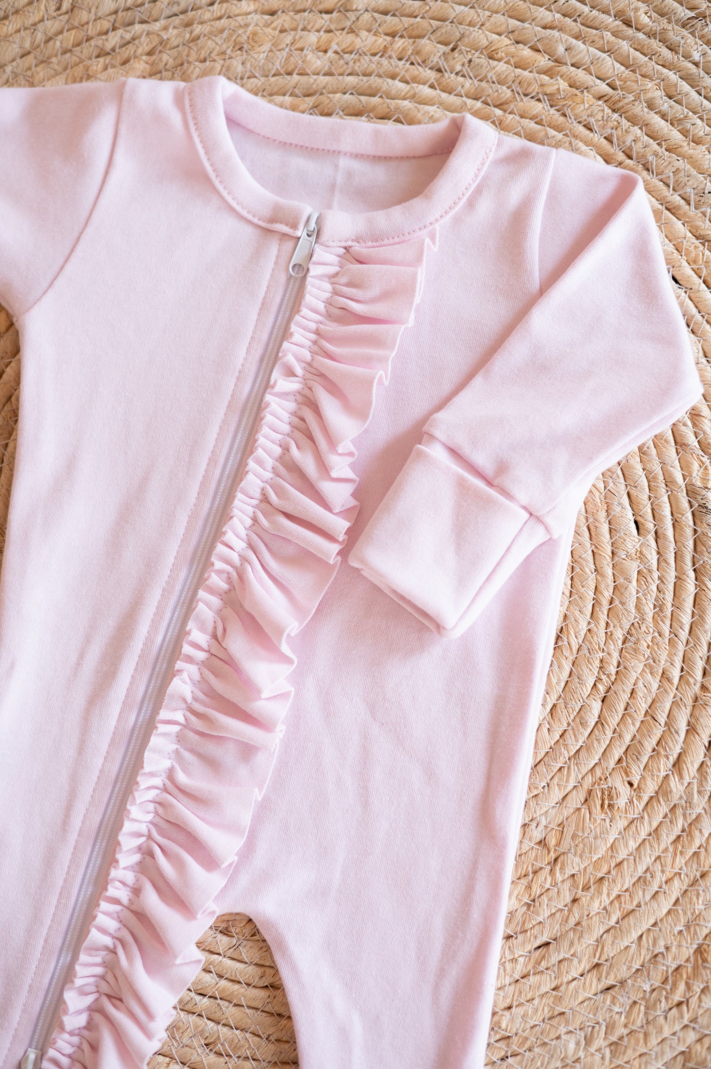 Frilly Zippy Grow- Pale Pink