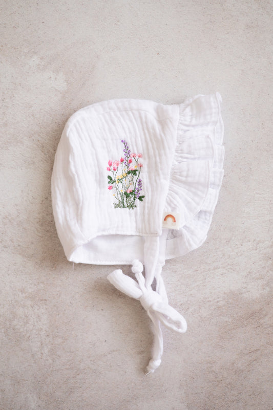 Embroidered Bonnet- White