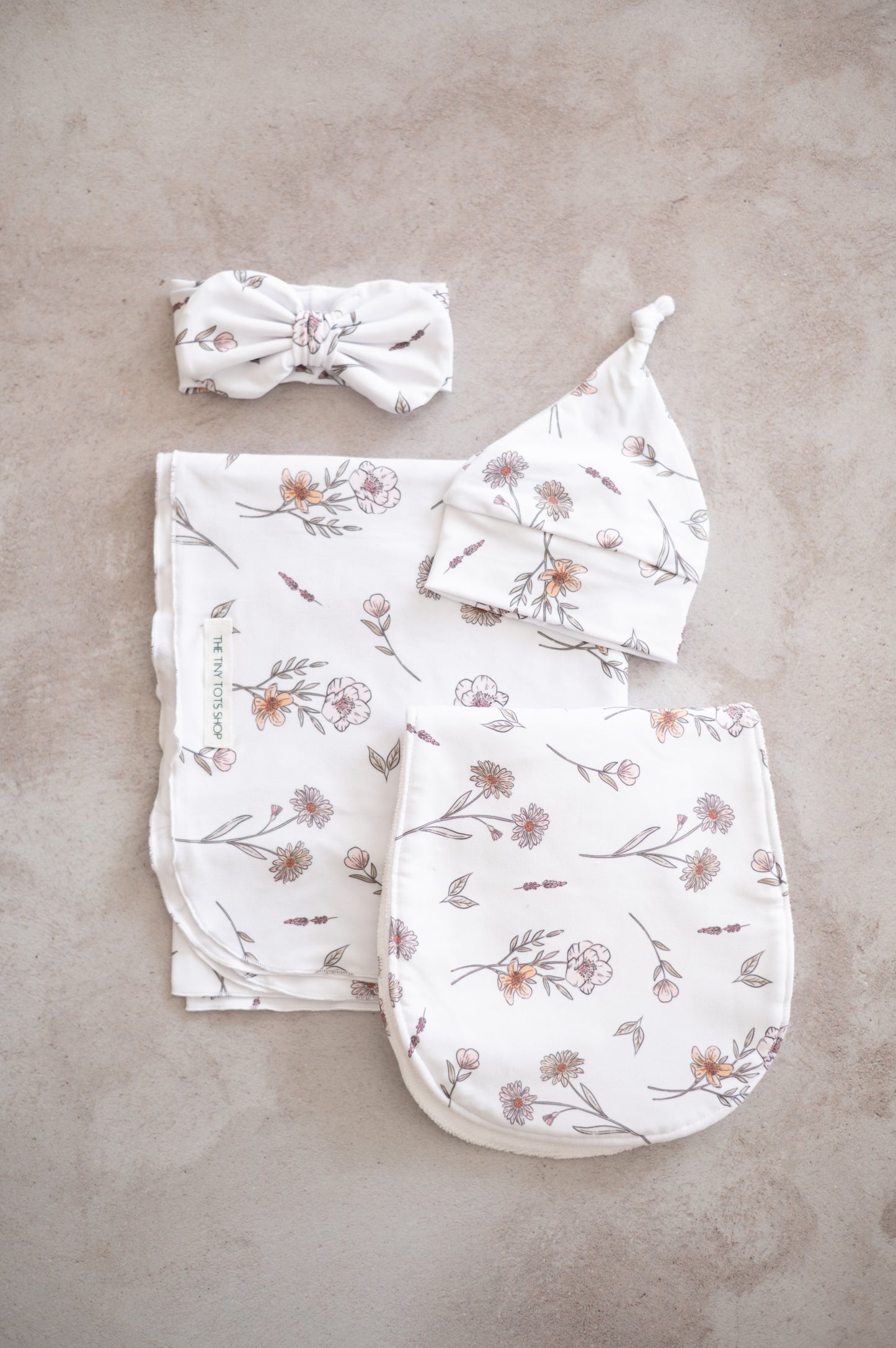 Swaddle Set- Field Flowers