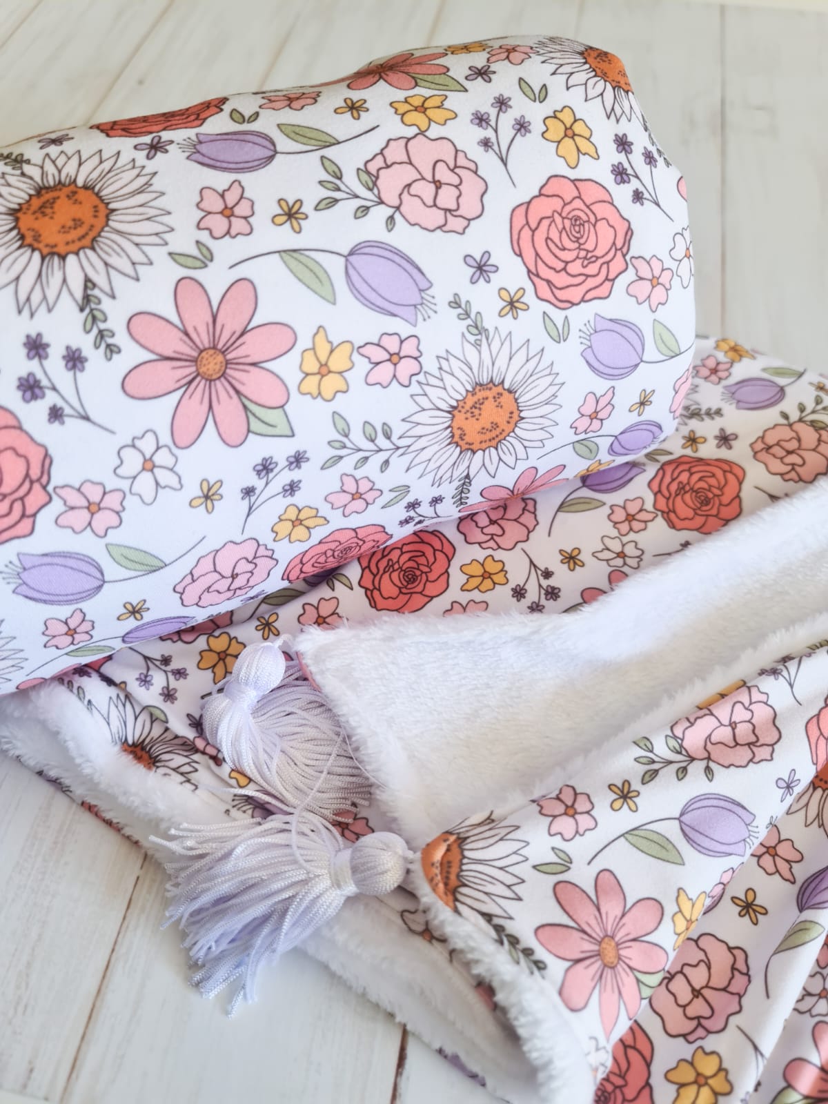 Double Layered Blanket- Retro Flowers