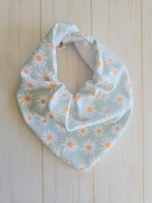 Bandana bib- Daisies